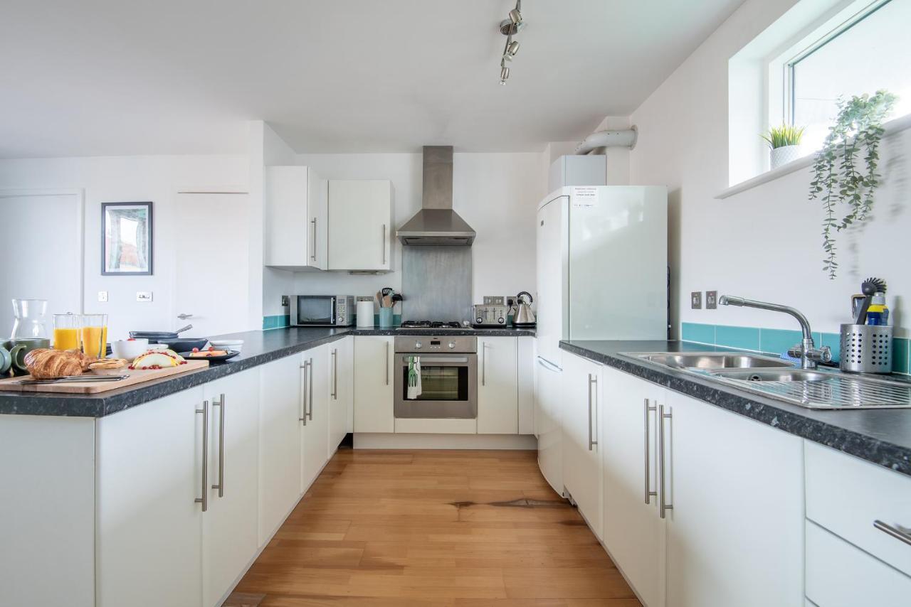 Stunning 2Bed Brick Lane Apartment ลอนดอน ภายนอก รูปภาพ