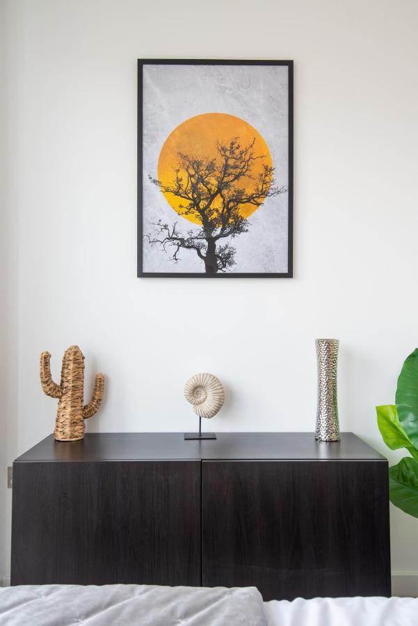 Stunning 2Bed Brick Lane Apartment ลอนดอน ภายนอก รูปภาพ