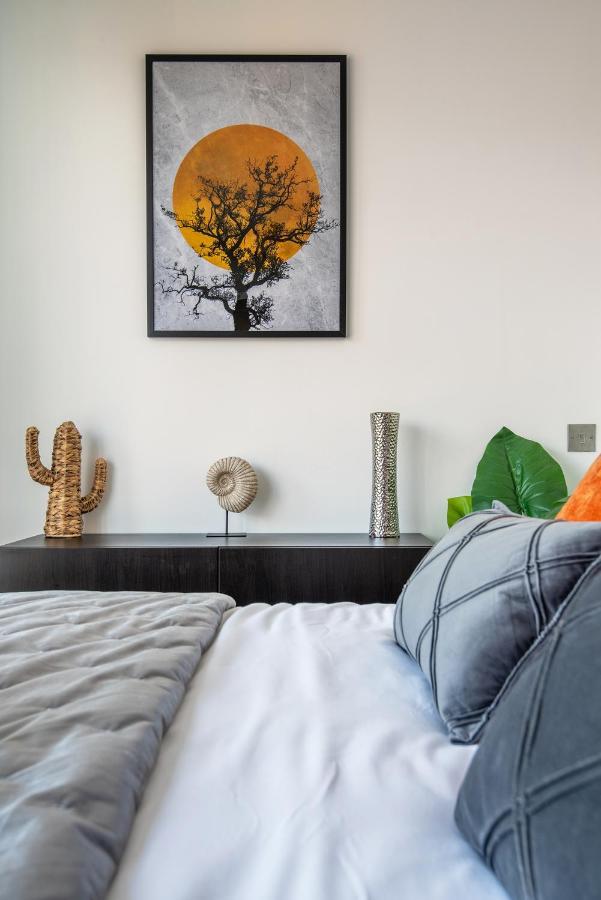 Stunning 2Bed Brick Lane Apartment ลอนดอน ภายนอก รูปภาพ